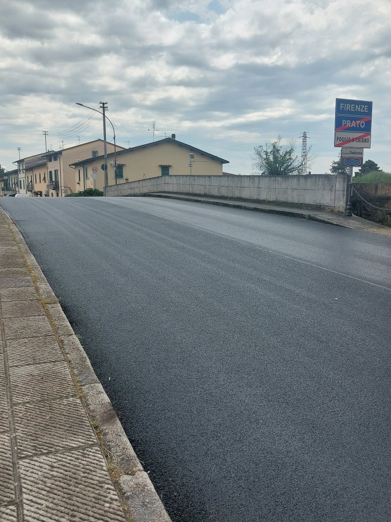 TRAFFICO AL POGGIO: ASFALTO CHE SMOTTA, FIGURACCIA CHE SCOTTA.