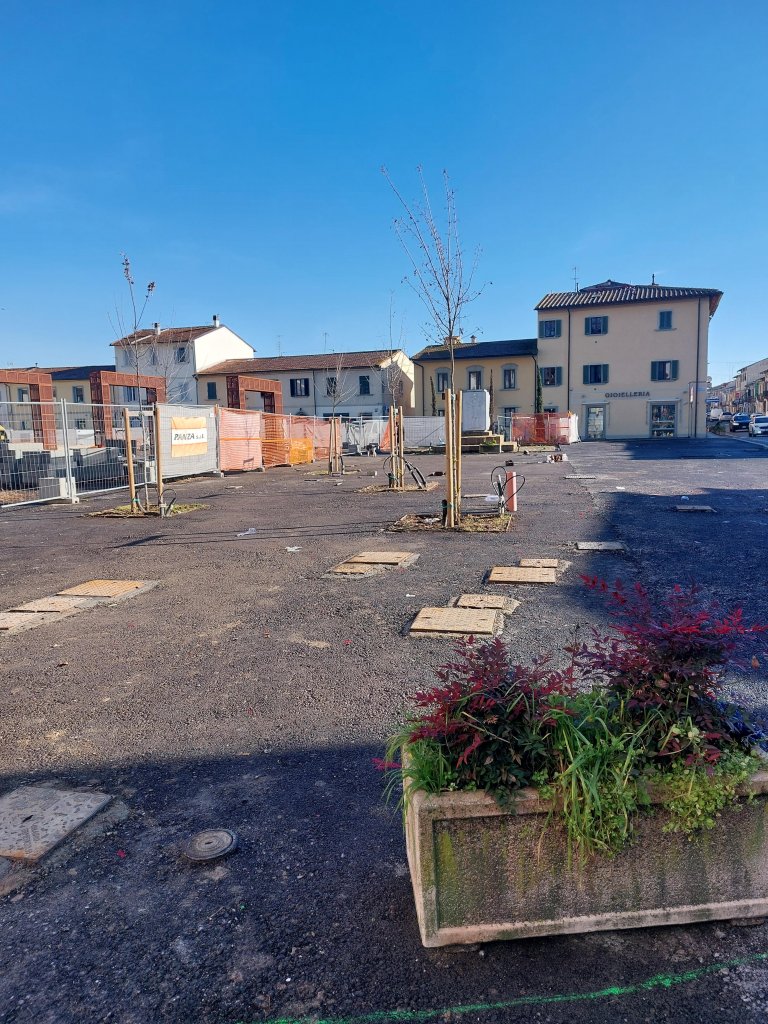 BILANCIO 2025: CHI FA IL “PONZIO”, CHI DORME SUL POGGIO, CHI SI DILETTA NEL RANCORE. E CHI “COSE NELL’ACQUA”.